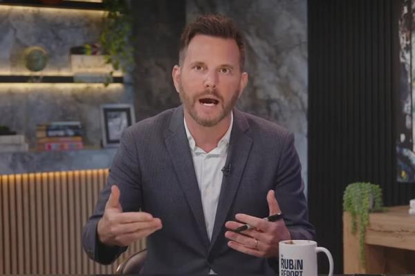 Dave Rubin, a pro-Trump commentator, sparked outrage with comments a<em></em>bout Taylor Swift.